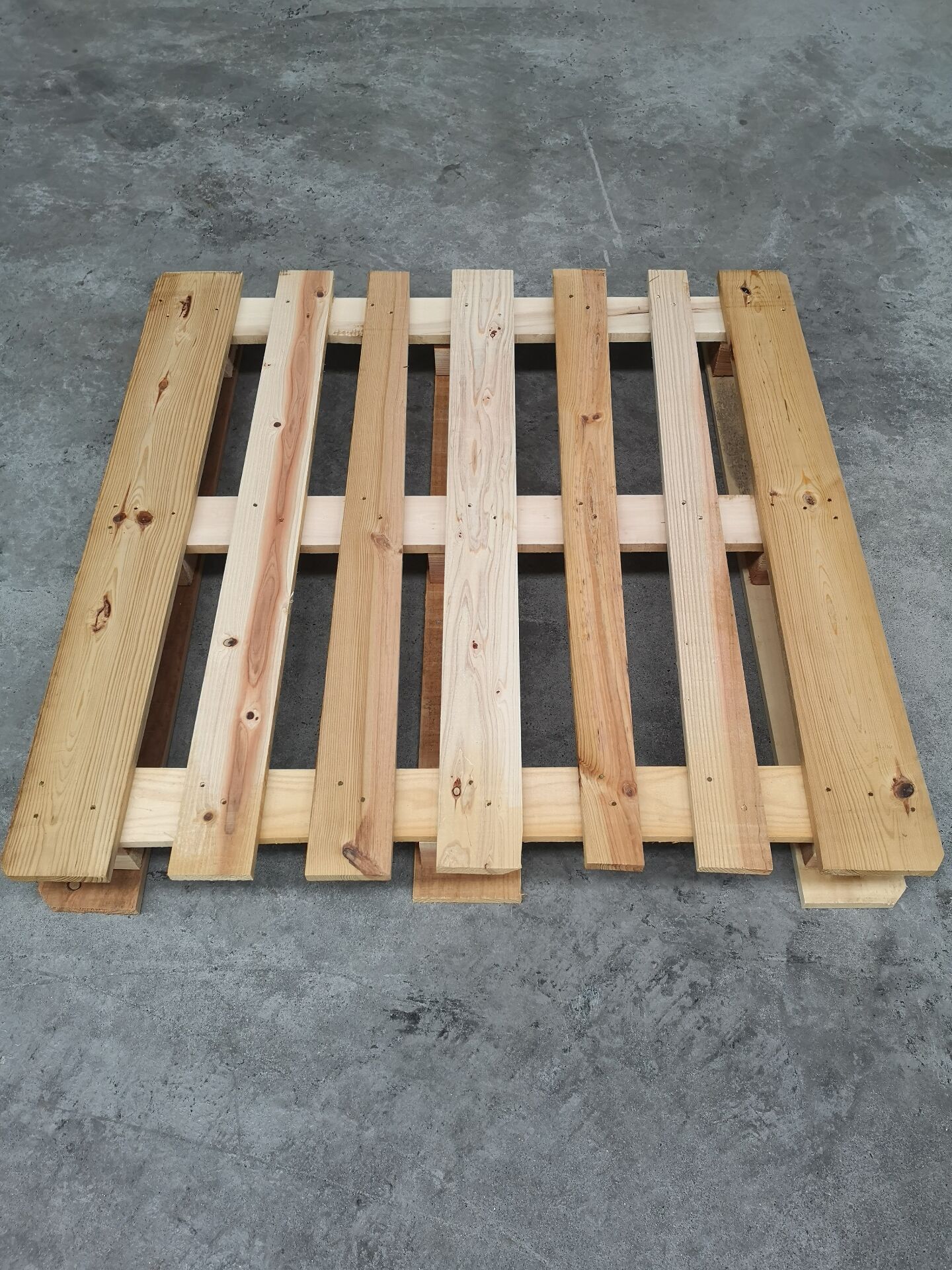 �����M(j��n)��ľ�бP(p��n)003