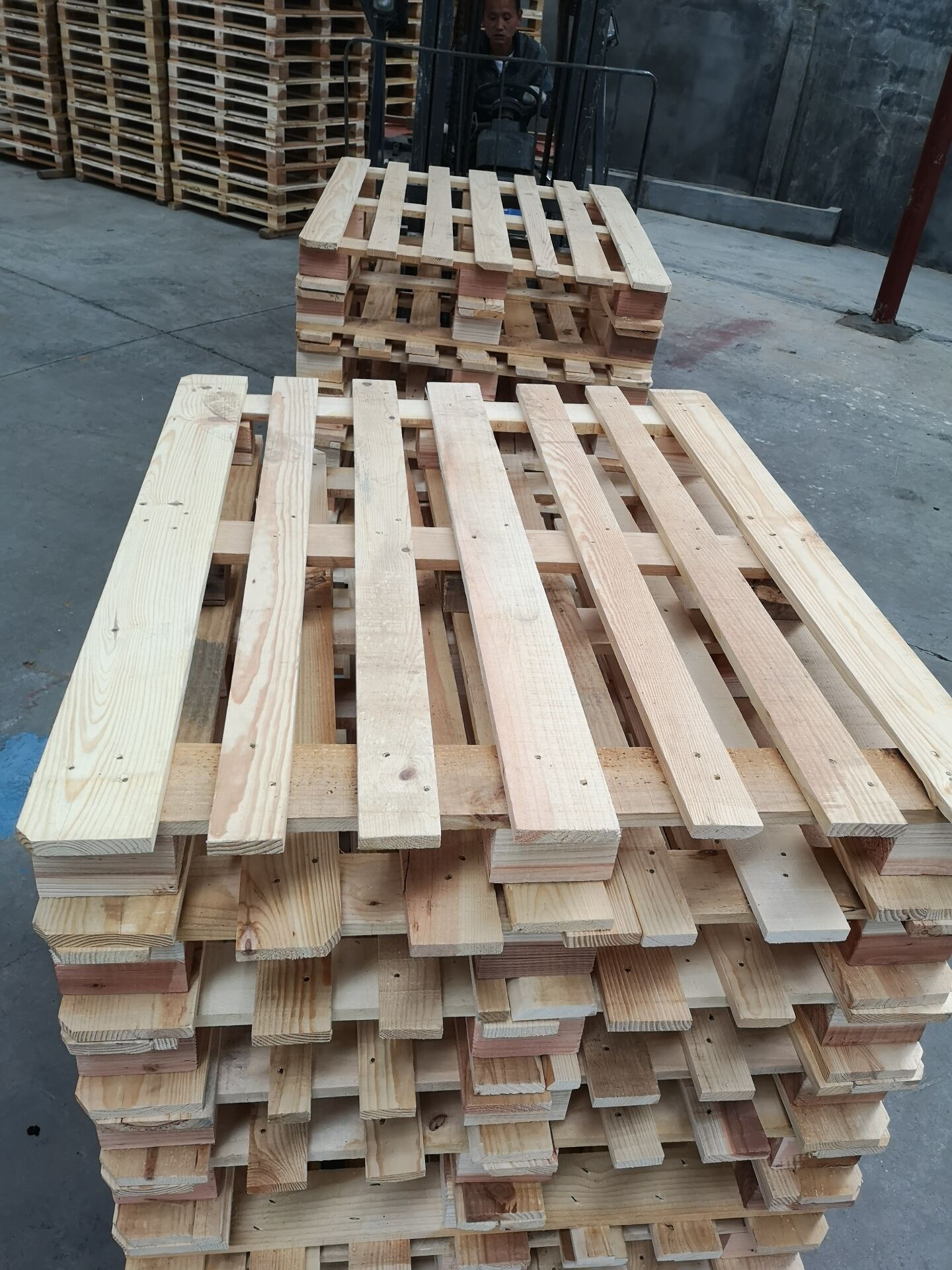 �����M(j��n)��ľ�бP(p��n)010